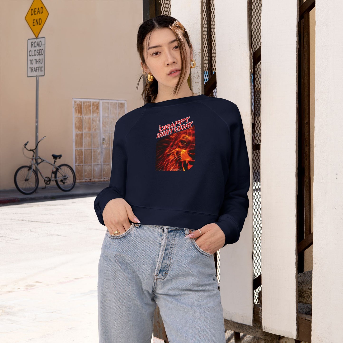 Crappy Birthday Women's Cropped Fleece Pullover