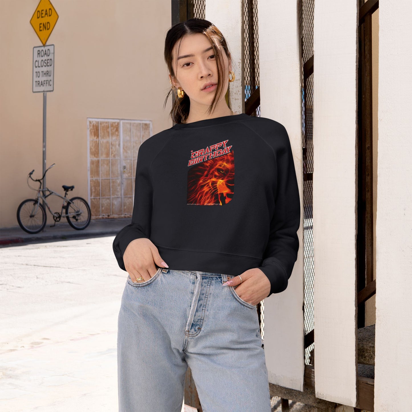 Crappy Birthday Women's Cropped Fleece Pullover